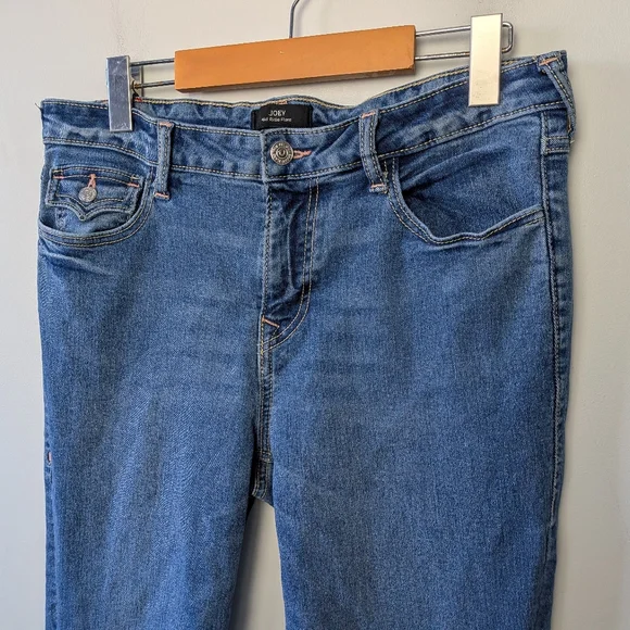 TRUE RELIGION Joey Mid Rise Flare Women Jeans Size 31 Blue Color Y2K Style 2000 - Picture 2 of 16
